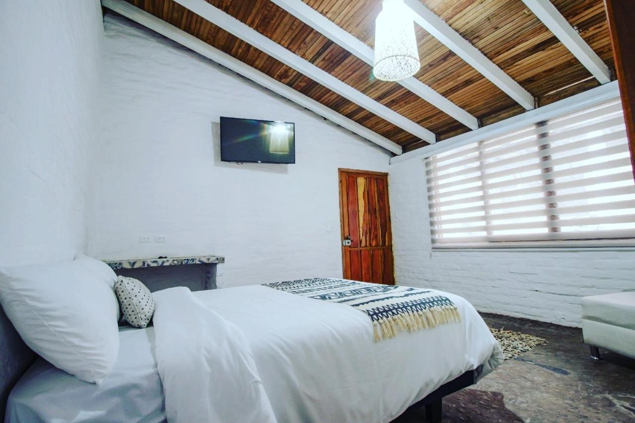 Bed and Breakfast Rustic Quinta La Aurora Baños Exterior foto